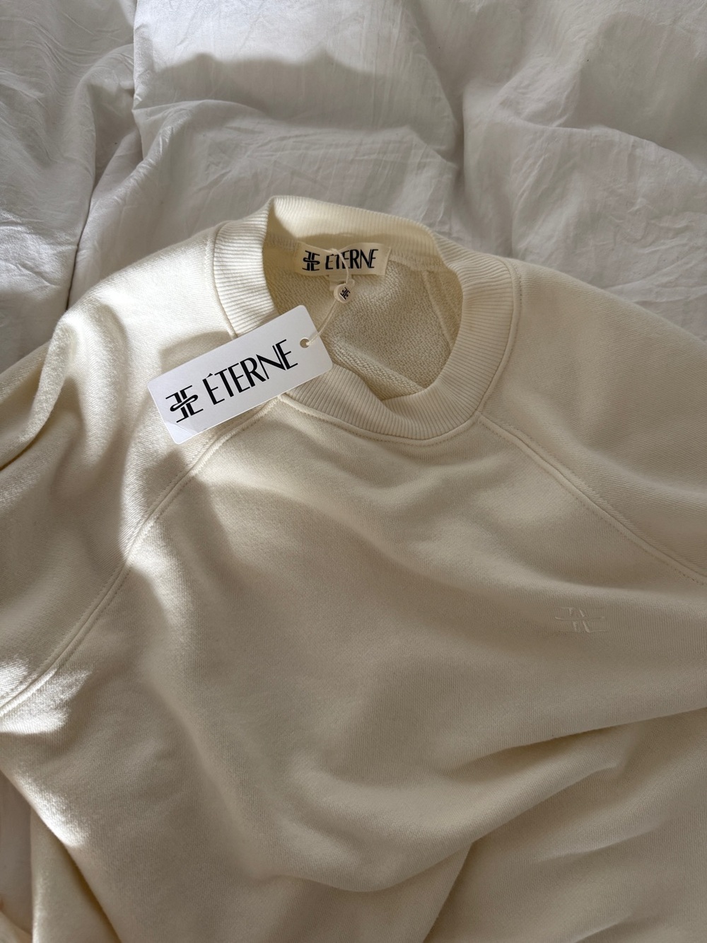 Eterne Cream Women's Crewneck Sweater